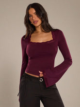 CONTRAST LACE SQUARE NECK FLARE SLEEVE TOP
