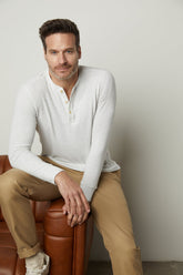 MEN'S WHITE BASIC HANLEY RIBBED TEE