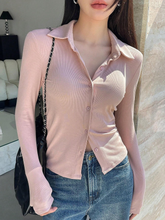 RIBBED KNIT BUTTON FRONT TEE