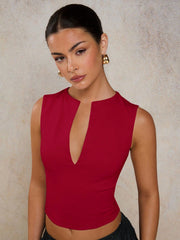 NOTCHED NECK FITTED CAMISOLE