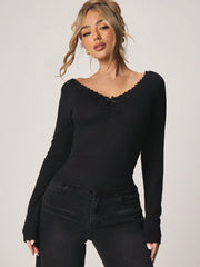 V-NECK TOP WITH LACE TRIM AND SATIN BOW DETAIL