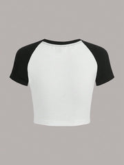 GRAPHIC RAGLAN SLEEVE CROP TEE T-SHIRT