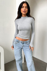 LONG SLEEVE FITTED TOP